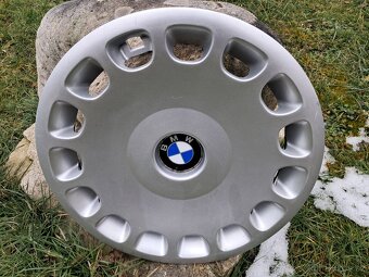 ORIG. POKLICE BMW 15'', POUZE 1 KS, ORIG. Č. 36.13-1 093 3 - 19