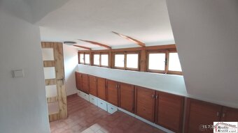 RD s 2 byt.jednotkami, 10km od Čáslavi, v obci  Paběnice - 19
