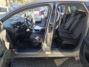 Opel Meriva
1.6 D TZ 6ti parkovací senzo - 19