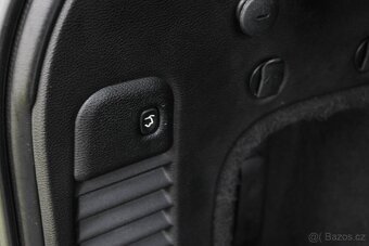 Jeep Grand Cherokee 3.0L V6 TD Summit A/T - 19