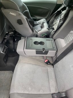 Seat Altea 1,6i 75kW - 19