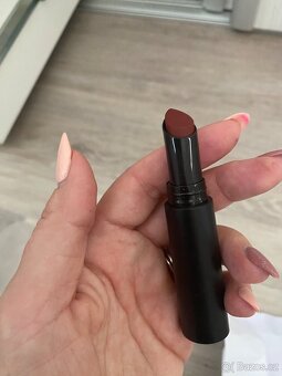 Značková luxusní kosmetika - 19