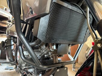 Suzuki DL 650 V-Strom - 19