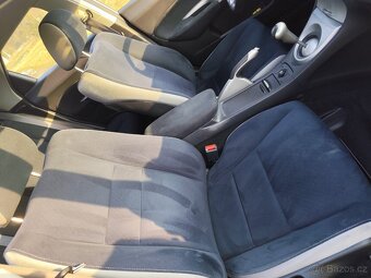 HONDA CIVIC UFO BENZÍN 1.8i 103KW SERVIS ROK VÝROBY 2008 - 19