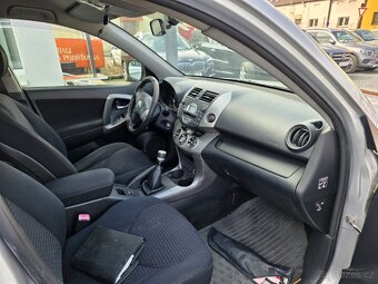 Toyota RAV4 2.2D4D Tz 4WD - 19