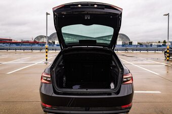 Škoda Superb Sportline 2 TSI 280PS 4x4 / V ZÁRUKE / TOP STAV - 19