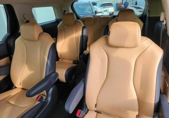 Kia Carnival 2.2- 9 míst - REZERVACE - 19