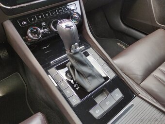 Škoda Superb III DSG L&K MATRIX WEBASTO CANTON COLUMBUS - 19
