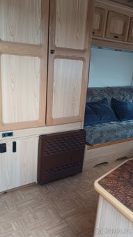 Karavan LMC 430 + predstan - 19