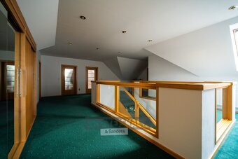 Prodej rodinného domu, 405 m2 (1735 m2) - České Budějovice - 19