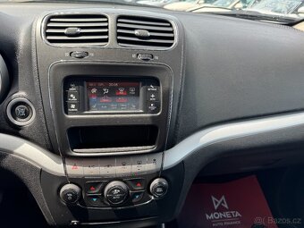 Fiat Freemont 2.0MJT 125KW URBAN VÝHŘEV - 19