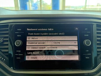 Volkswagen T-Roc 1,0 TSI 85kW,SERVISKA - 19