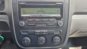 Volkswagen Jetta 2,0 TDI DPF Comfortline - 19