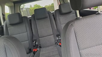 Volkswagen Touran 2.0 TDI - 19