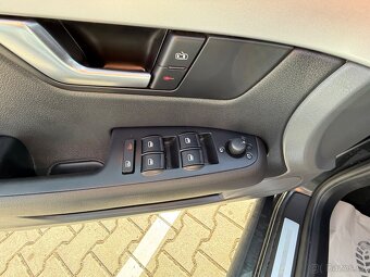 SEAT EXEO ST 1.8 TURBO 110KW - 19