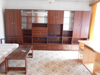 Prodej 2 rodinných domů celkem 260 m², pozemek 1371 m² - 19