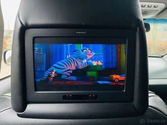 Volvo XC90 2.4 D5 147KW AUTOMAT R-DESIGN SERVISKA - 19