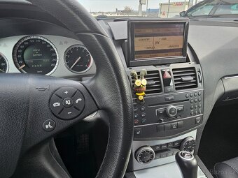 Mercedes-Benz C 280 - 19