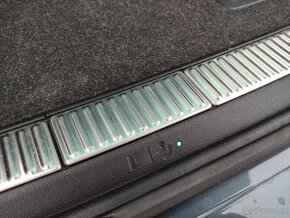 Škoda Superb III DSG STYLE MATRIX NAVI SENZORY TAŽNÉ - 19