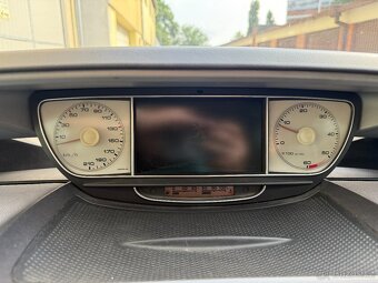 Peugeot 807, 2.0HDI 7 míst L+Z pneu El.dveř - 19