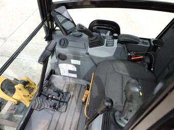 Prodám minibagr CAT 301.6 - 19