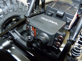Nový Axial SCX10 2012 Jeep Wrangler UnlimitedC/R Edition RTR - 19