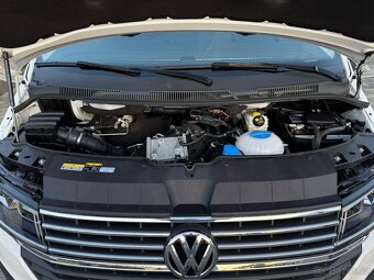 Volkswagen Caravelle 2.0 TDI DSG Comfortline Long 2023 - 19