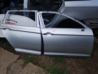 VW Passat B8 ,2x kapota lampy blatníky výztuha pr. světlo - - 19