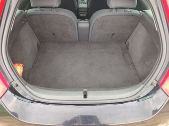 Volvo C30 1.6 - 19