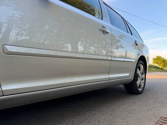 Škoda Octavia 1.6TDI 77kw Elegance 219 000km - 19