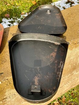 ČZ 125 B T - kastliky nářadí - 19