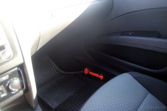 Škoda Superb 1,6 TDi GreenLine 77KW Combi - 19