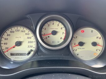 Toyota RAV4 - 19