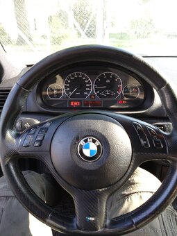 BMW 330i M-Paket E46 - 19