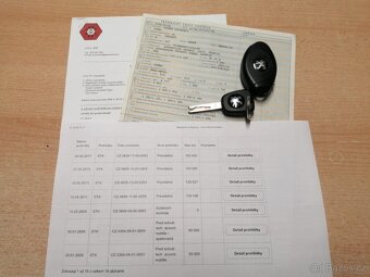 Peugeot 807 2.0i 100kw 5 míst - 19