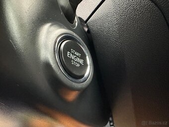 Octavia 3 RS 2.0 TSI 180kw DSG Pano,tažné atd.. - 19