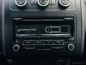 Volkswagen Touran 1.2TSI 7MÍST MANUÁL VÝHŘEV SERVISKA - 19
