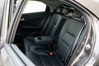 Honda Civic 1.8 i-VTEC Sport A/T - 19