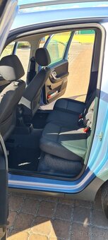 ŠKODA ROOMSTER SCOUT 1,6 16V, 77kW, 133tisKM - 19