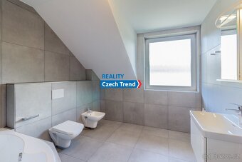 Pronájem novostavby rodinného domu č. 36, 128 m2 s garáží v  - 19