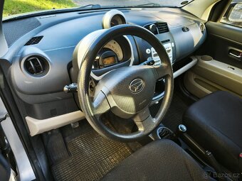 Daihatsu sirion 1,3i 64 kw - 19
