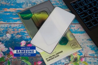 Tvrzené sklo Nillkin pro Samsung 250 Kč až 300 Kč - 19