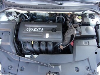 Toyota Avensis 1.8 VVT-i 16V AUTOKLIMA - 19