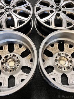 6x139.7 R17 Originál Hyundai H-1 Starex - TOP - ET 56 - 19