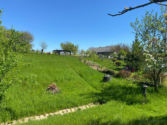 🏠 Venkovský dům s velkým pozemkem 2002 m² – Zákřov u Tršic - 19