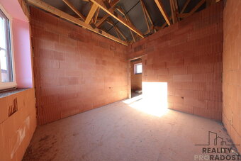 Prodej rodinného domu 142 m2, pozemek 524 m2 - 19