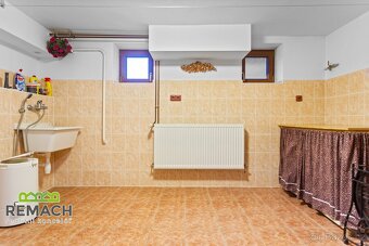 Prodej rodinný dům, 250 m², pozemek 749 m², Hronov - 19