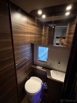 LAIKA EcoVip 4009L - 19