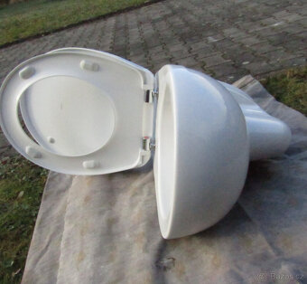 Prodám závěsné WC - 19