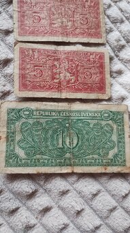 Bankovky -3 kusy - 19